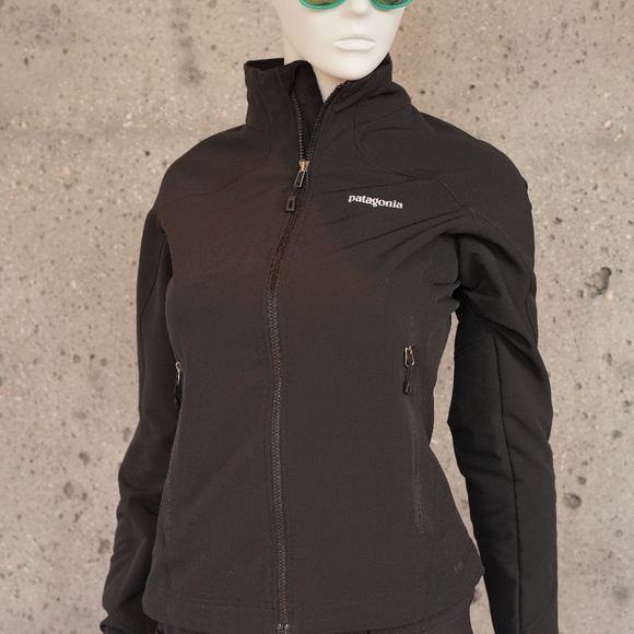 Patagonia Softshell Jacket - Picture 3 of 7